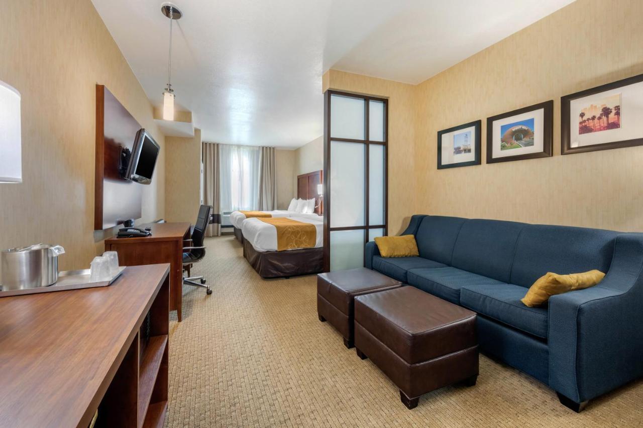 לה פואנטה Comfort Suites Near City Of Industry - Los Angeles מראה חיצוני תמונה