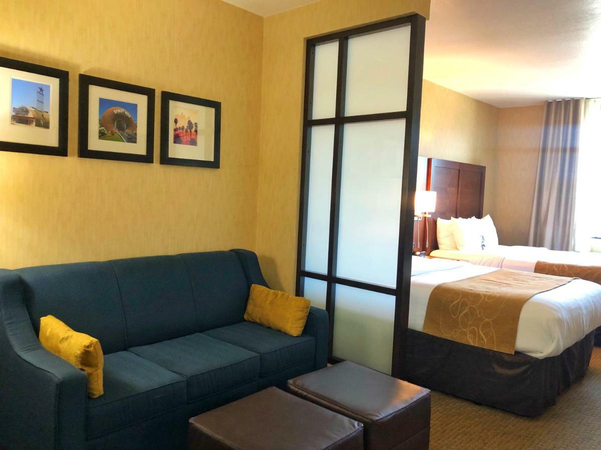 לה פואנטה Comfort Suites Near City Of Industry - Los Angeles מראה חיצוני תמונה